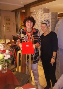 Weihnachts-Stammtisch und Ehrung 40 Jahre Mitgliedschaft Uschi