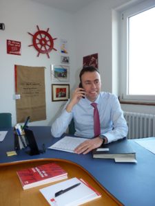 500 Millionen Euro für digitalen Unterricht - Telefon-Sprechstunde mit Nils Schmid